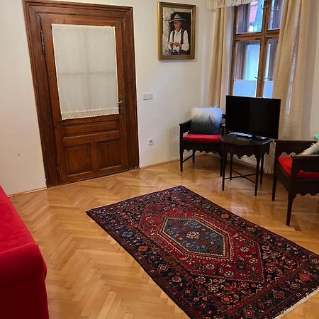 Casa Livia Brasov Apartment Ngoại thất bức ảnh